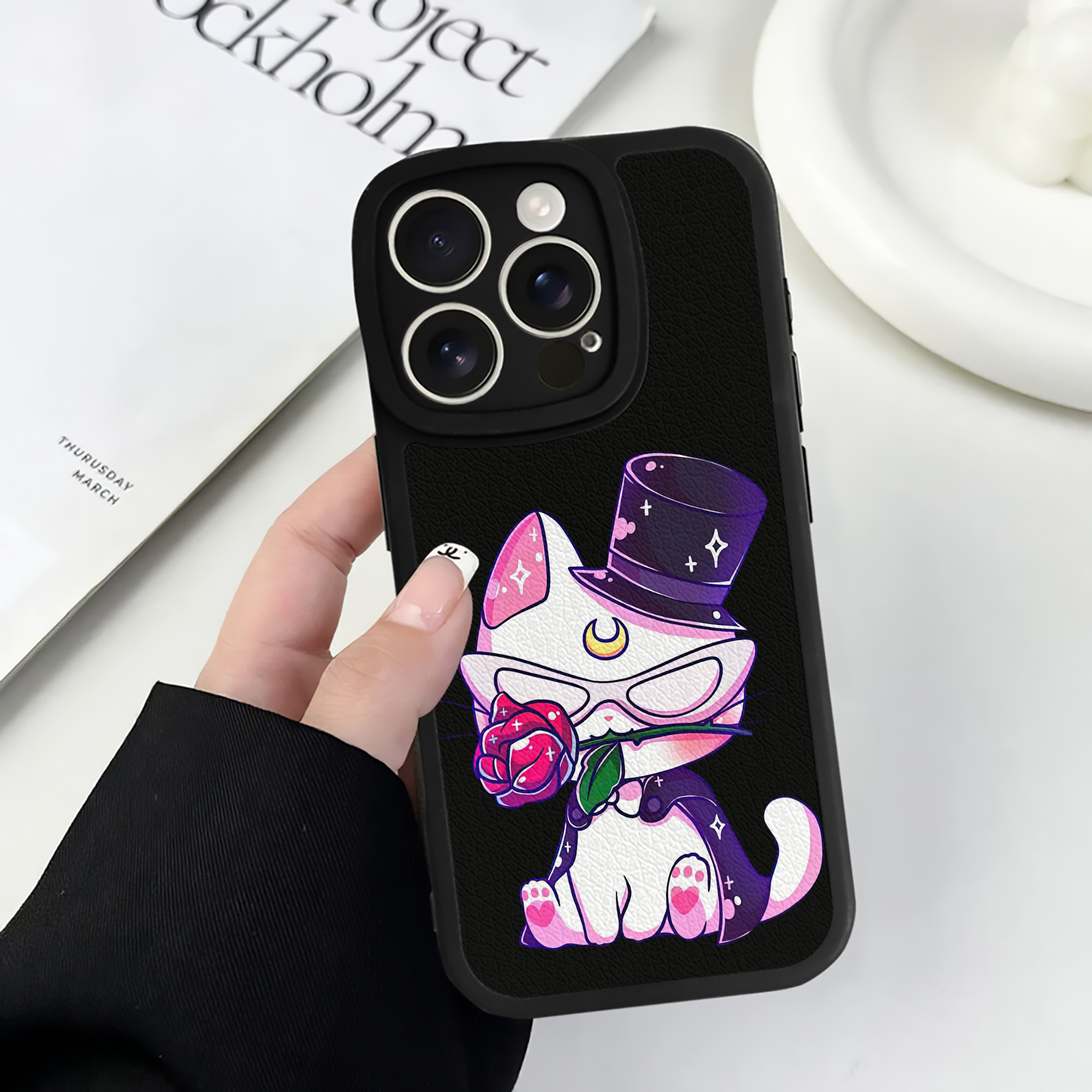 （画像用） 美少女戦士セーラームーン Sailor Moon 【iPhone 16シリーズ対応】シリコンスマホケース（レザー調） 材質：シリコン